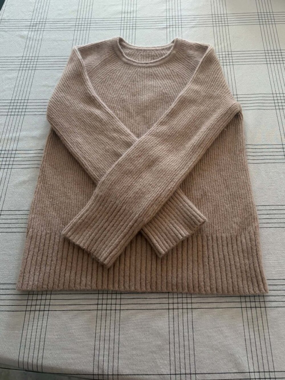 Lululemon Original Release Merino Wool-Blend Ribbed Crewneck Sweater - M